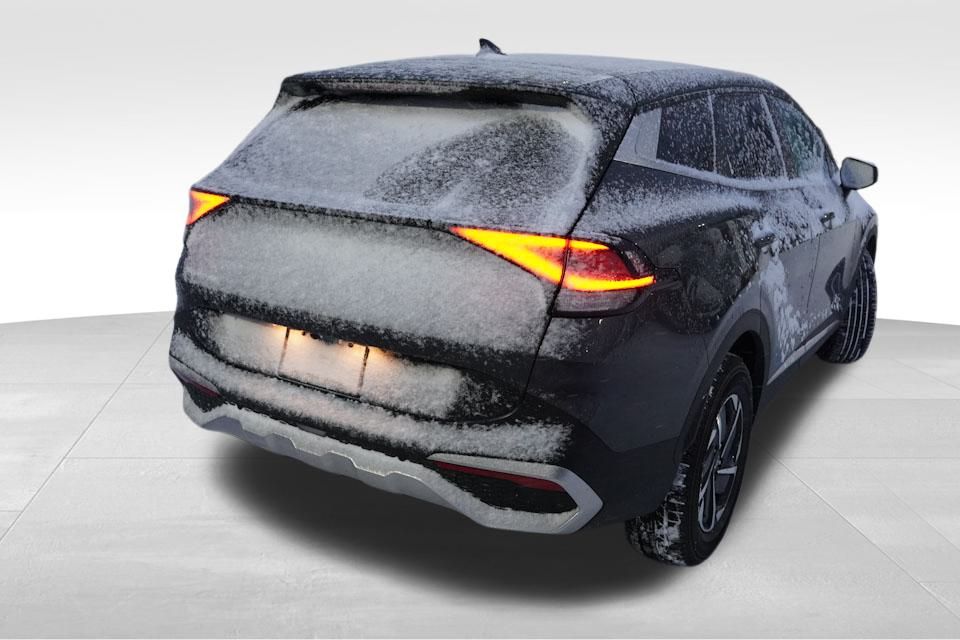 2023 Kia Sportage Hybrid LX photo 3