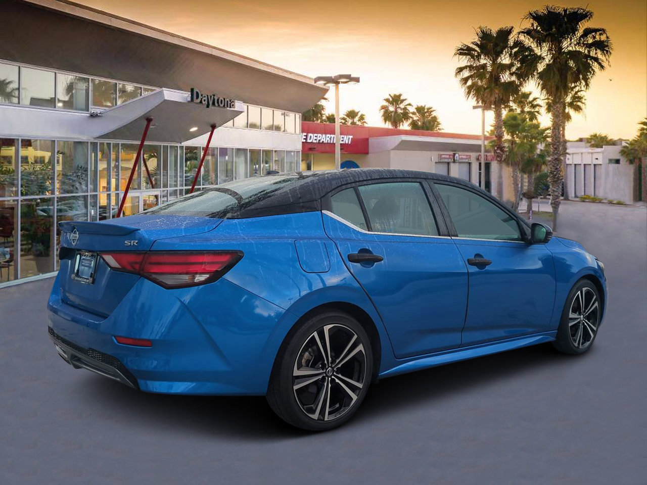 2023 Nissan Sentra SR photo 3