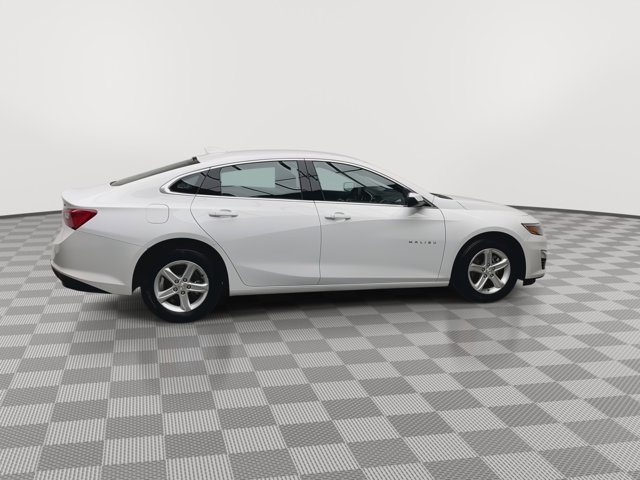 2024 Chevrolet Malibu 1LT photo 31