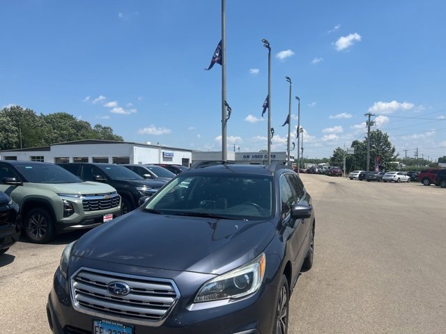 Used 2017 Subaru Outback Limited with VIN 4S4BSANC7H3254466 for sale in Ottawa, IL