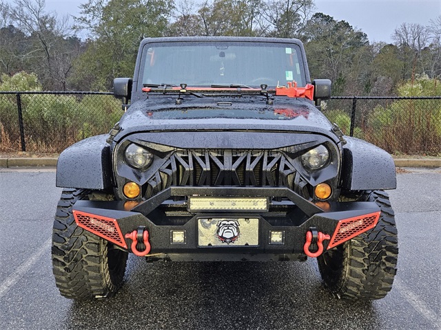 2012 Jeep Wrangler Unlimited Sahara photo 2