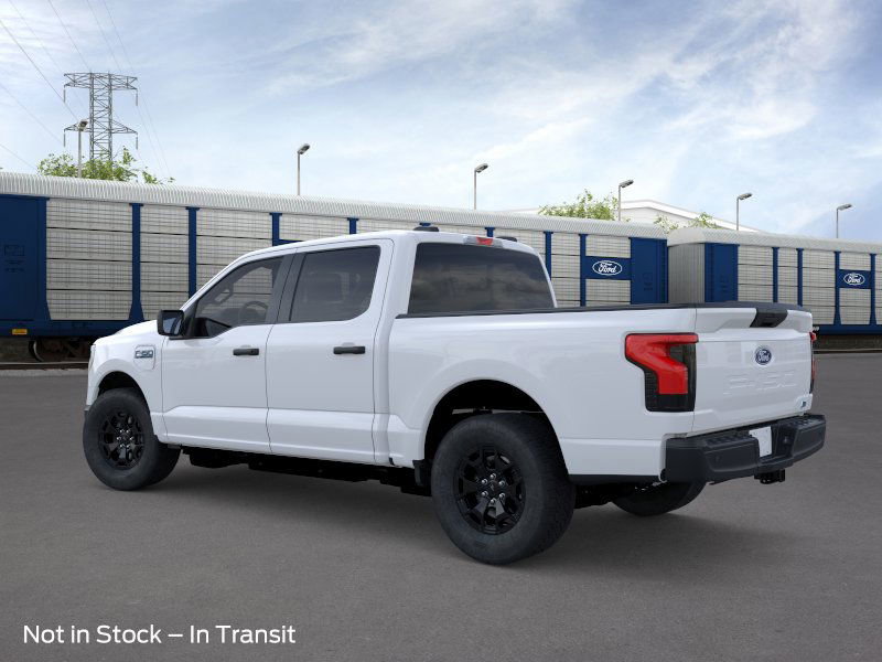 2025 Ford F-150 Lightning photo 4