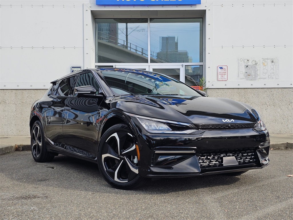 Used 2023 Kia EV6 GT-Line with VIN KNDC4DLC9P5098036 for sale in North Bend, WA