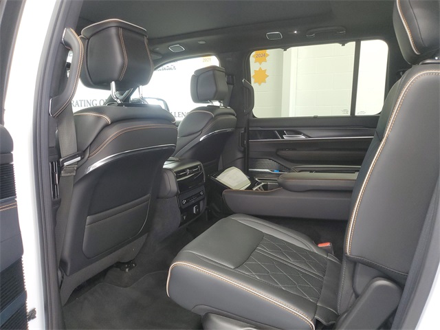2024 Jeep Grand Wagoneer III photo 24