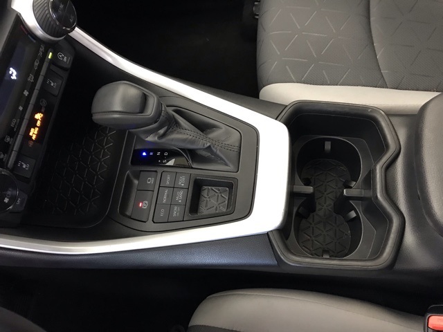 2023 Toyota RAV4 XLE photo 20