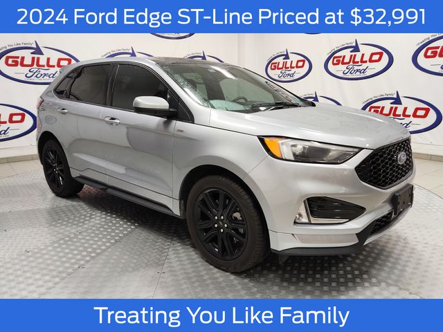 2024 Ford Edge ST-Line's photo
