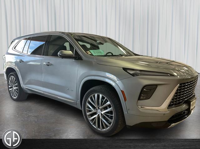 2026 Buick Enclave Avenir photo 3