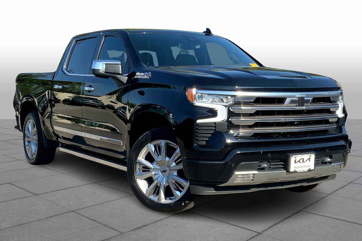Used 2022 Chevrolet Silverado 1500 High Country with VIN 2GCUDJED6N1501901 for sale in Kansas City