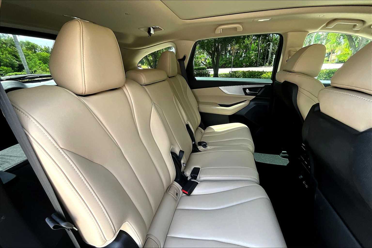 2023 Acura MDX SH-AWD photo 19