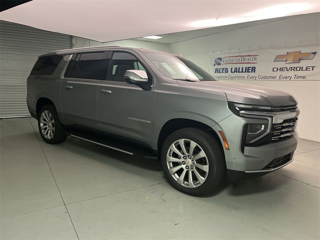 2026 Chevrolet Suburban Premier photo 2