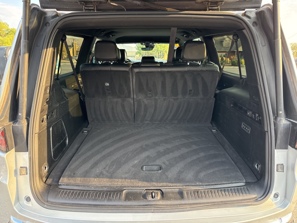 2023 Jeep Wagoneer L Series II photo 23