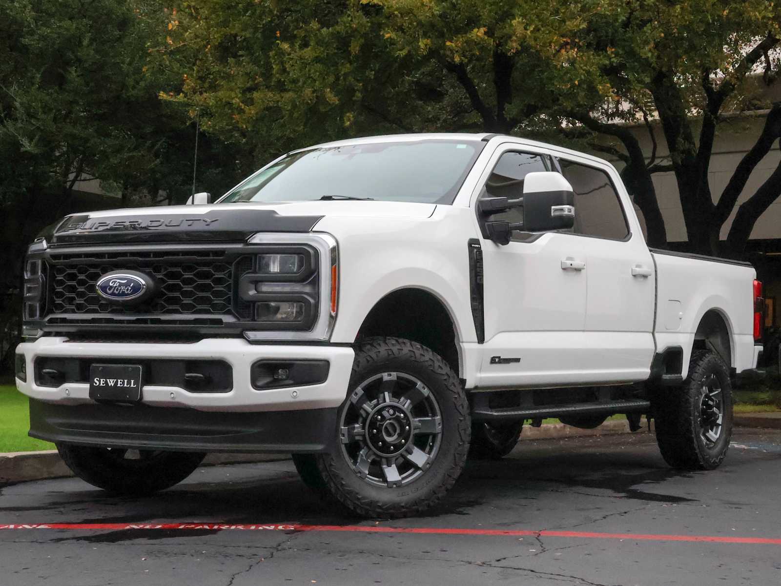 2023 Ford F-250 Super Duty Lariat's photo