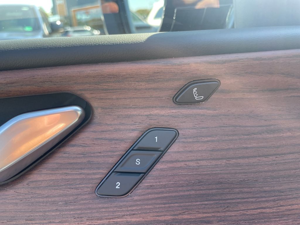 2025 Jeep Grand Cherokee L Summit photo 18