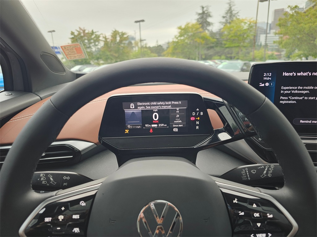 2021 Volkswagen ID.4 Pro S Gradient photo 25