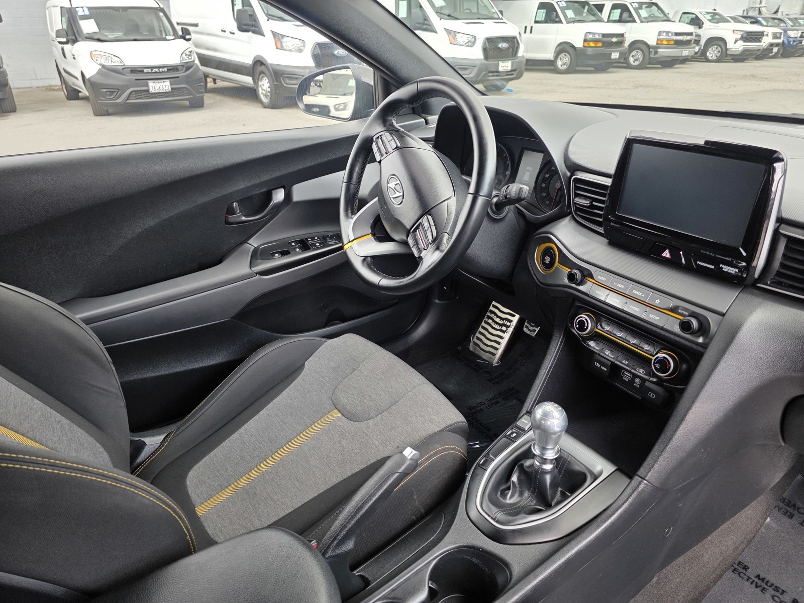 2019 Hyundai Veloster Turbo R-Spec photo 19