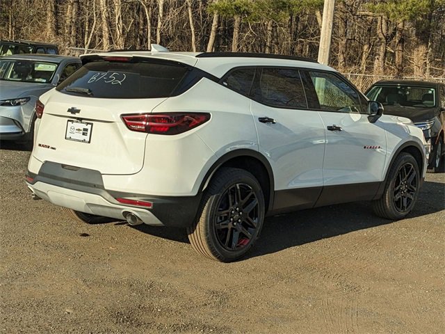 2025 Chevrolet Blazer 3LT photo 3