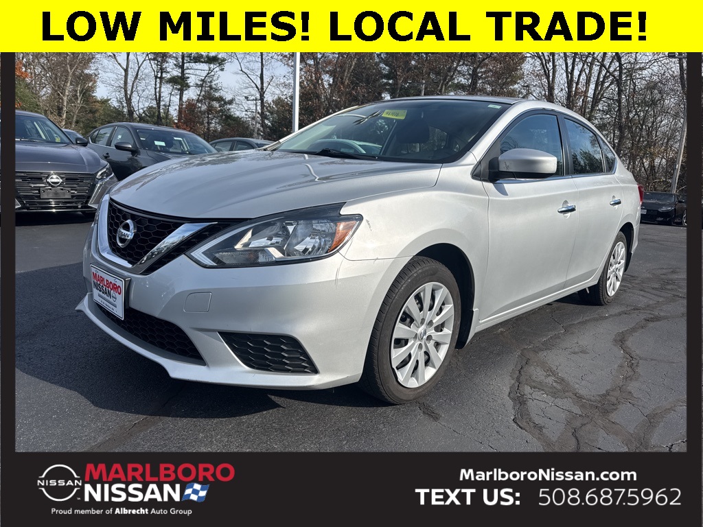 2017 Nissan Sentra S photo 3