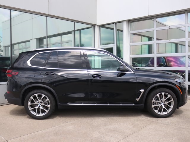 2025 Bmw X5 xDrive40i photo 2
