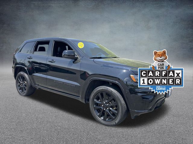 2022 Jeep Cherokee Laredo X photo 2