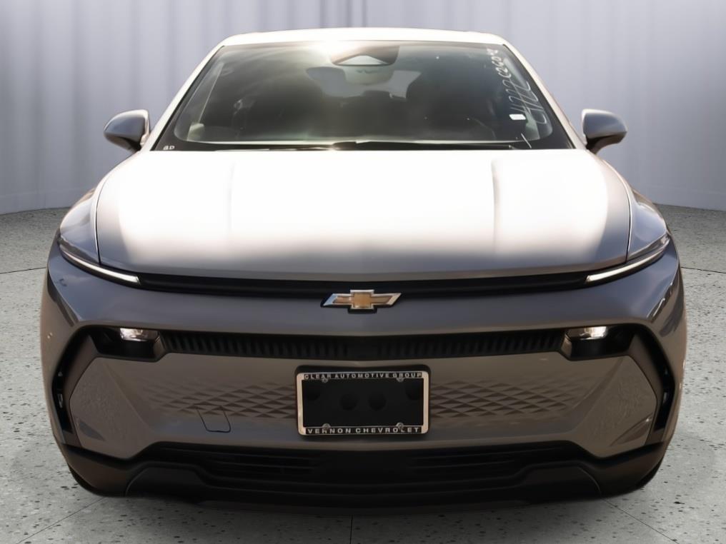 2026 Chevrolet Equinox EV 1LT photo 2