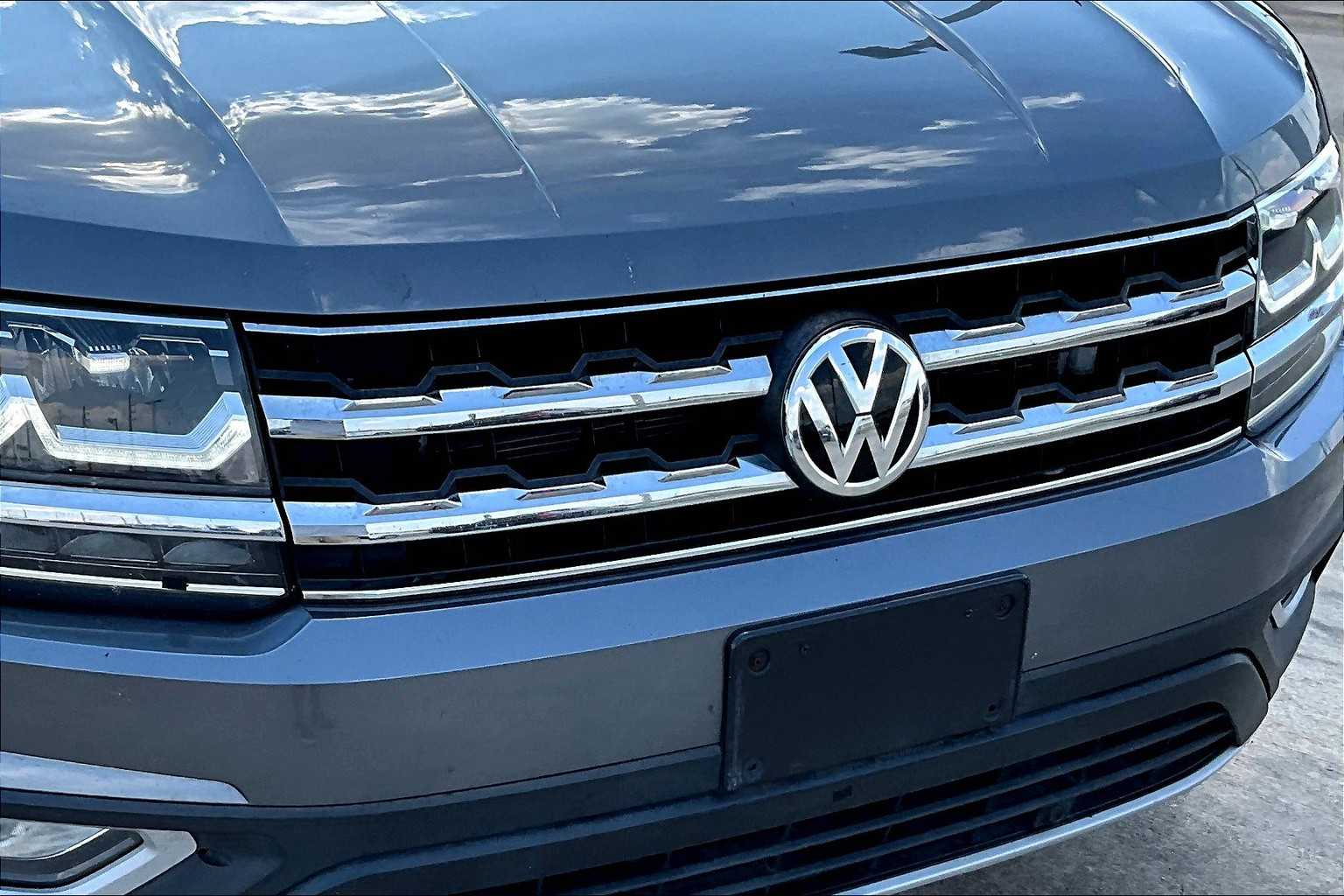 2019 Volkswagen Atlas V6 SEL photo 28