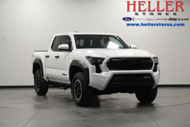 Pre-Owned 2024 Toyota Tacoma TRD Off-Road in El Paso #2400239A | Heller ...