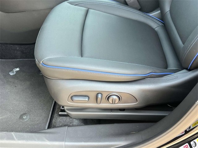 2025 Buick Encore GX Sport Touring photo 12