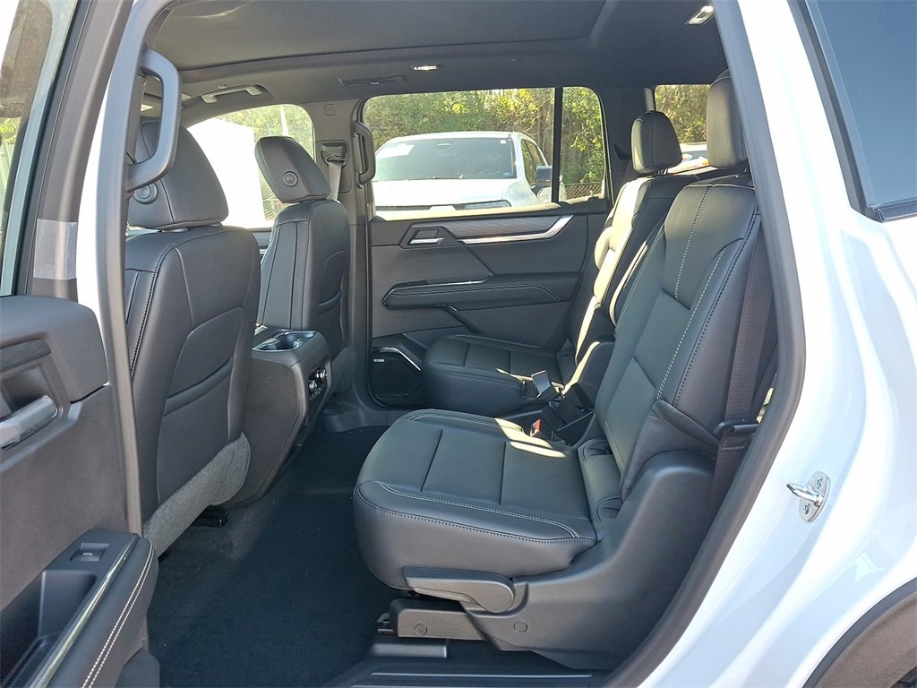 2026 Gmc Acadia Elevation photo 3