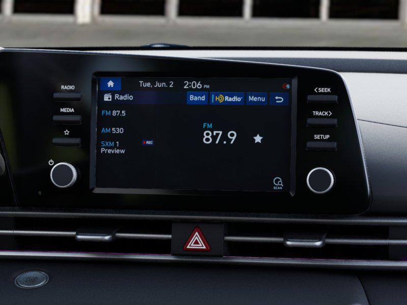 2025 Hyundai Elantra SEL Sport photo 12