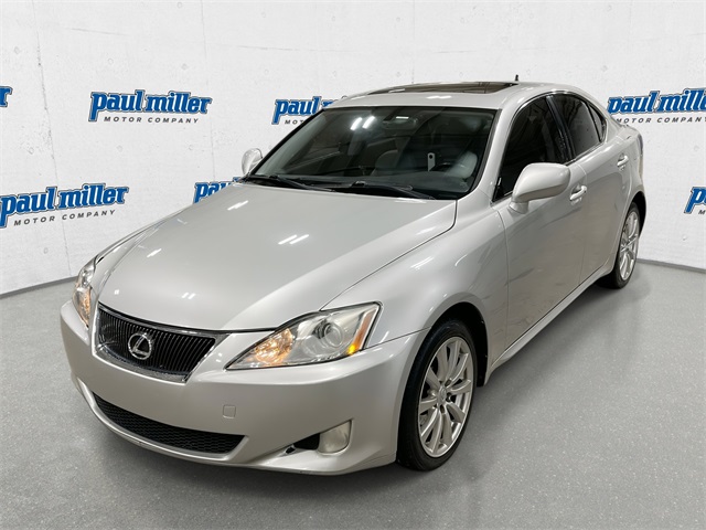 2007 Lexus IS 250's photo