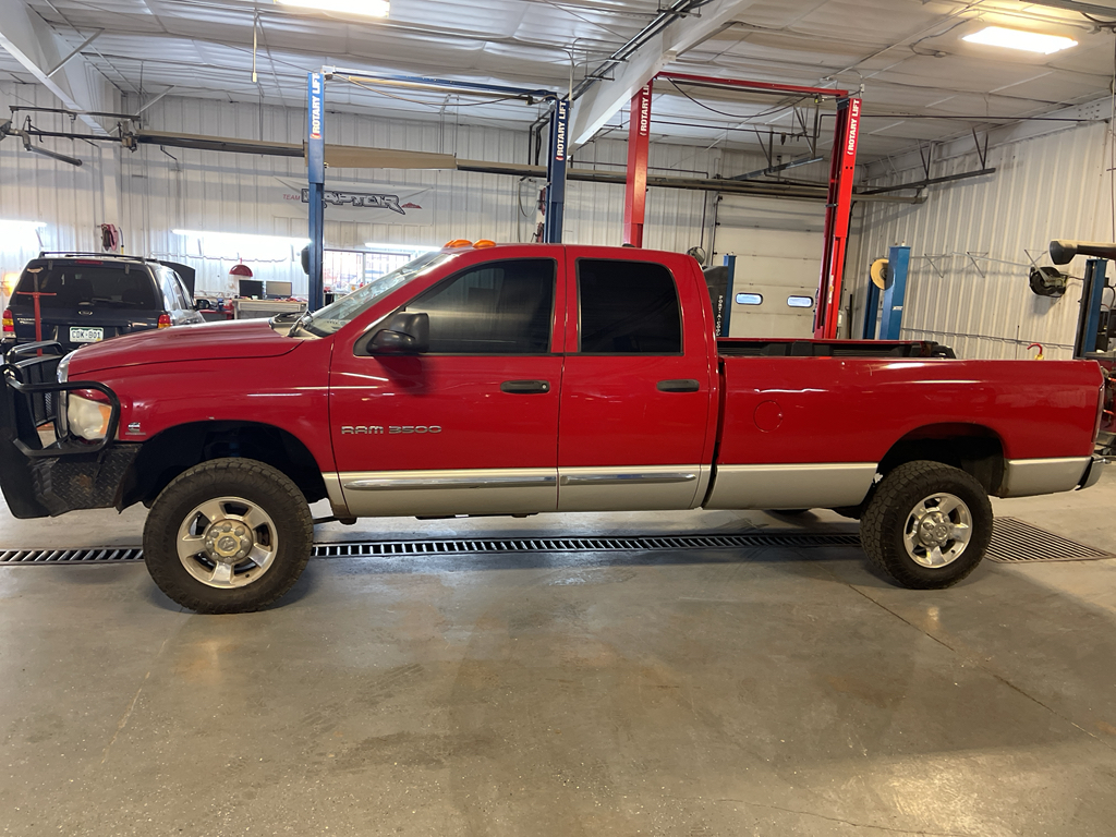 2005 Dodge Ram 3500 SLT photo 8