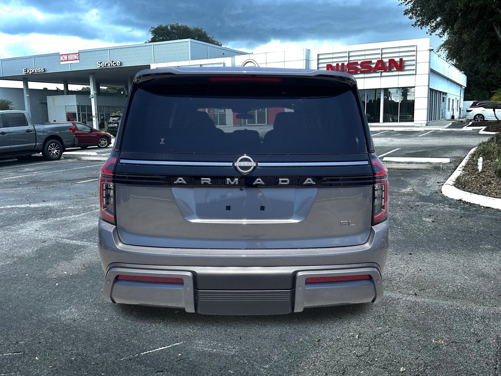 2025 Nissan Armada SL photo 4