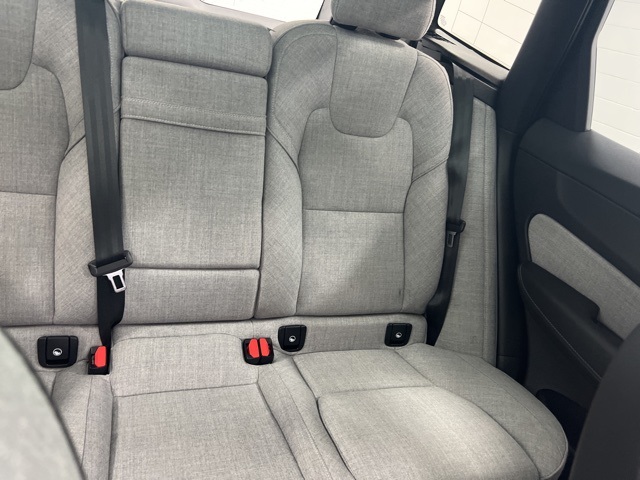 2021 Volvo XC60 Recharge Hybrid T8 Inscription photo 25