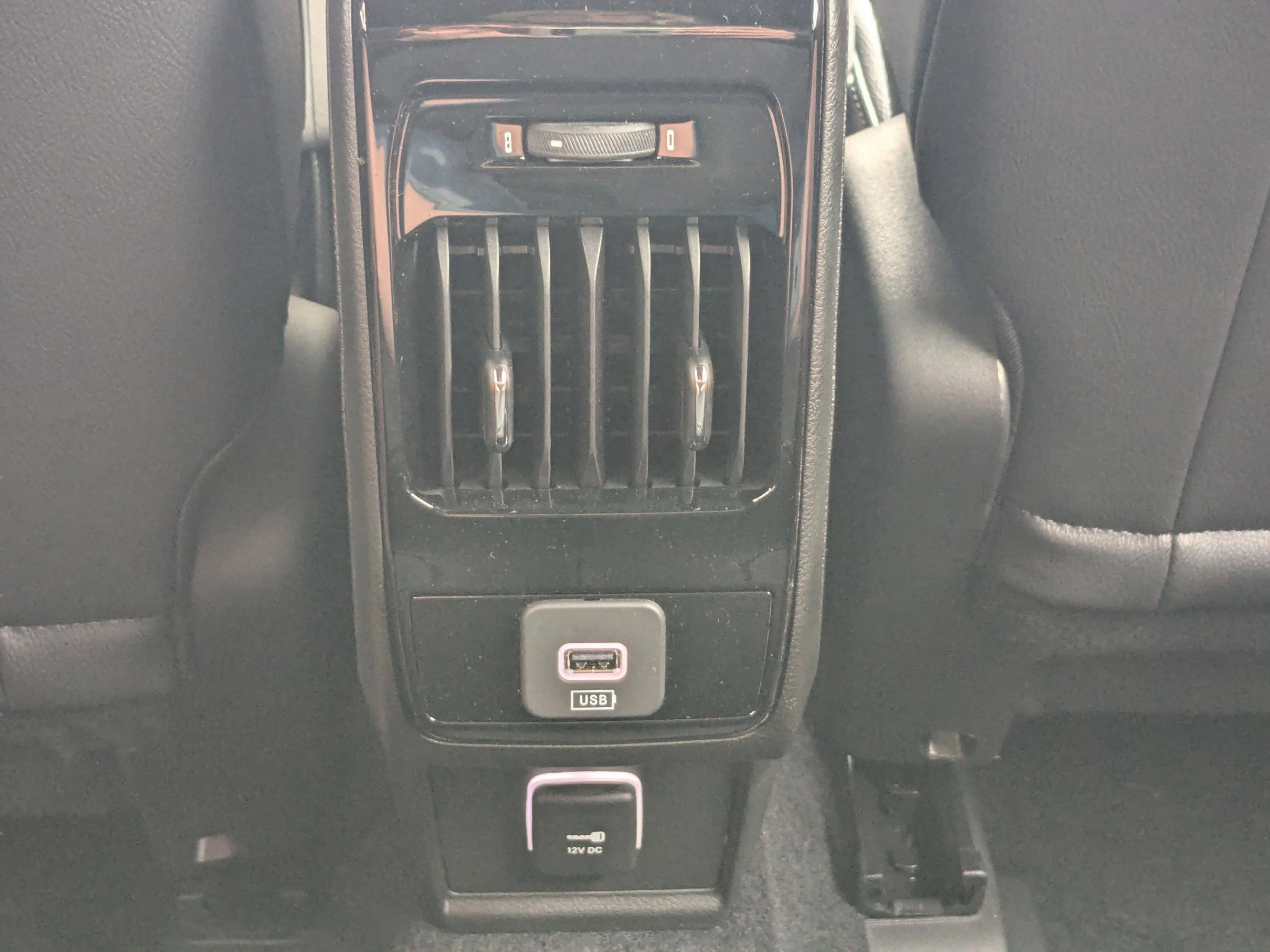 2025 Jeep Compass Latitude photo 13