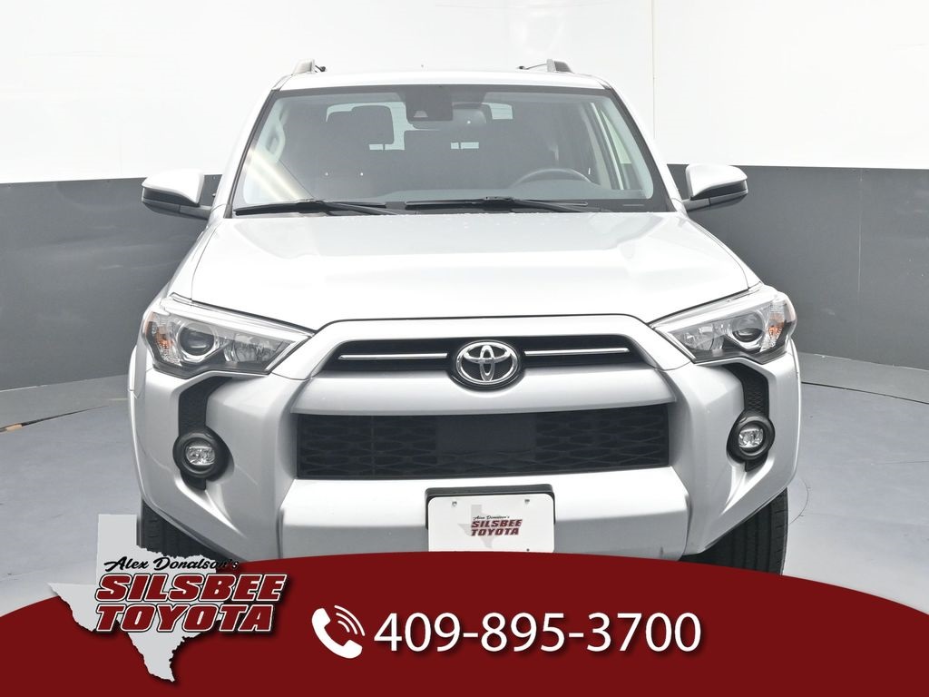 2024 Toyota 4Runner SR5 photo 2