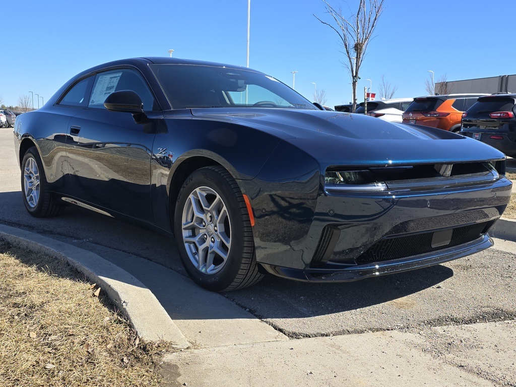 2025 Dodge Charger R/T photo 4
