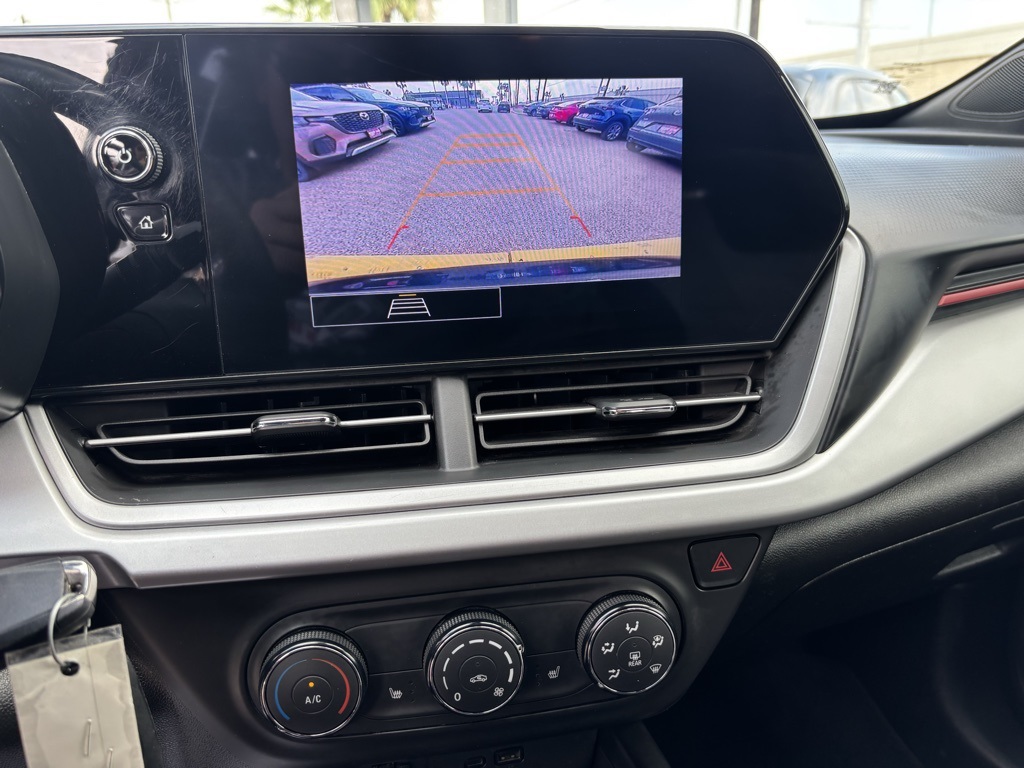 2024 Chevrolet Trax photo 10