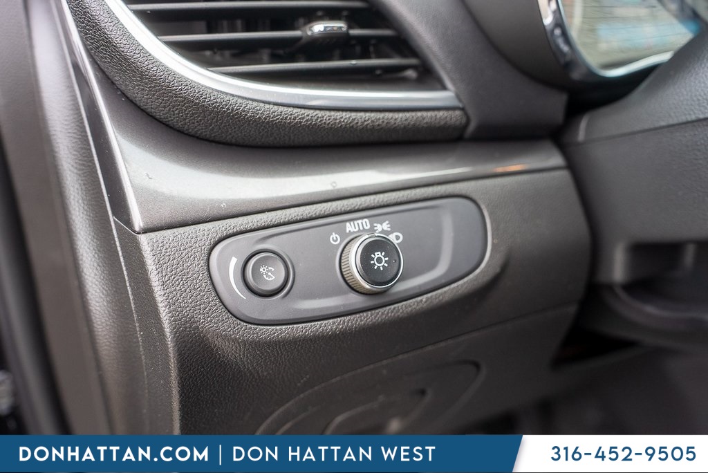 2019 Buick Encore Preferred photo 18