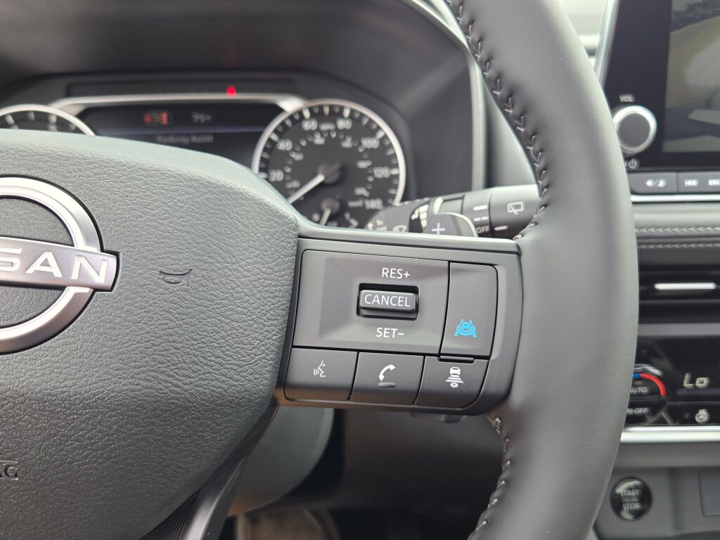 2026 Nissan Rogue SV photo 24