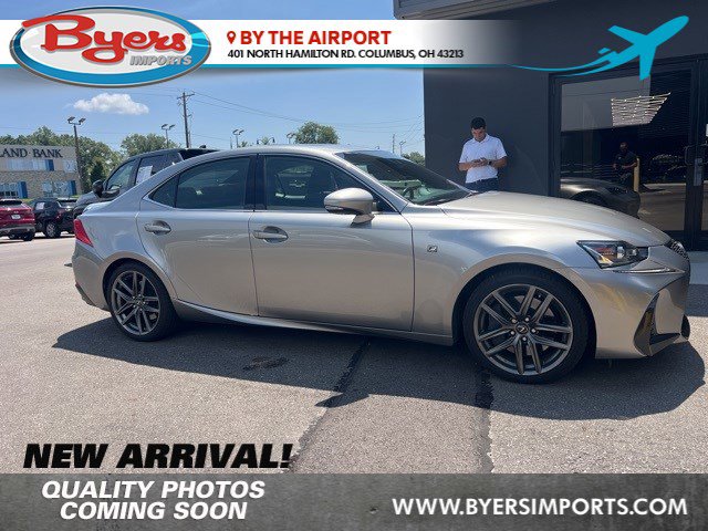 2018 Lexus IS 300 photo 2