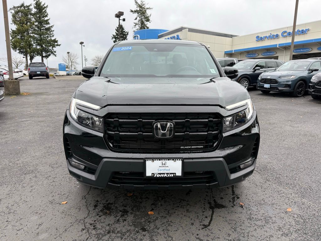 2024 Honda Ridgeline Black Edition photo 2