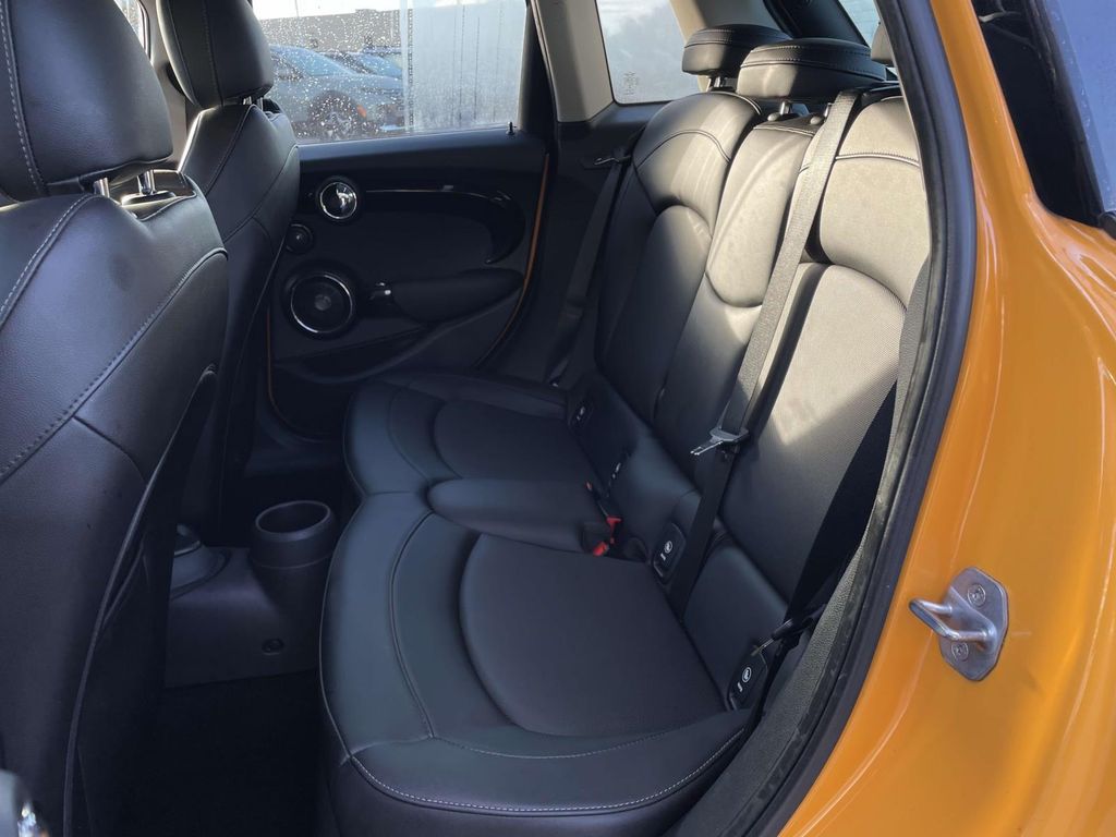 2016 Mini Cooper Hardtop S photo 3