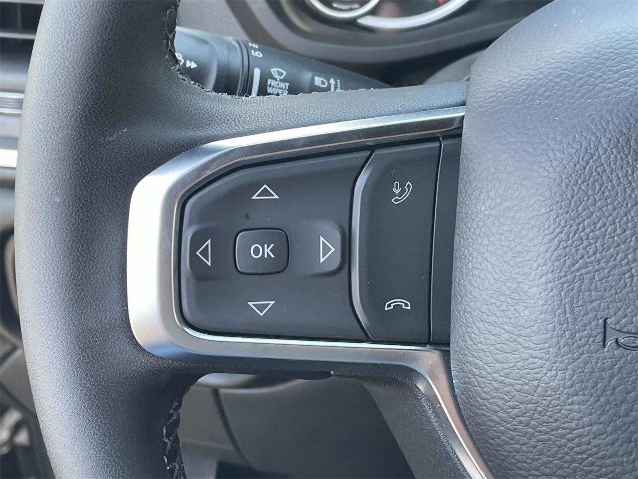 2025 Ram 2500 Big Horn photo 8