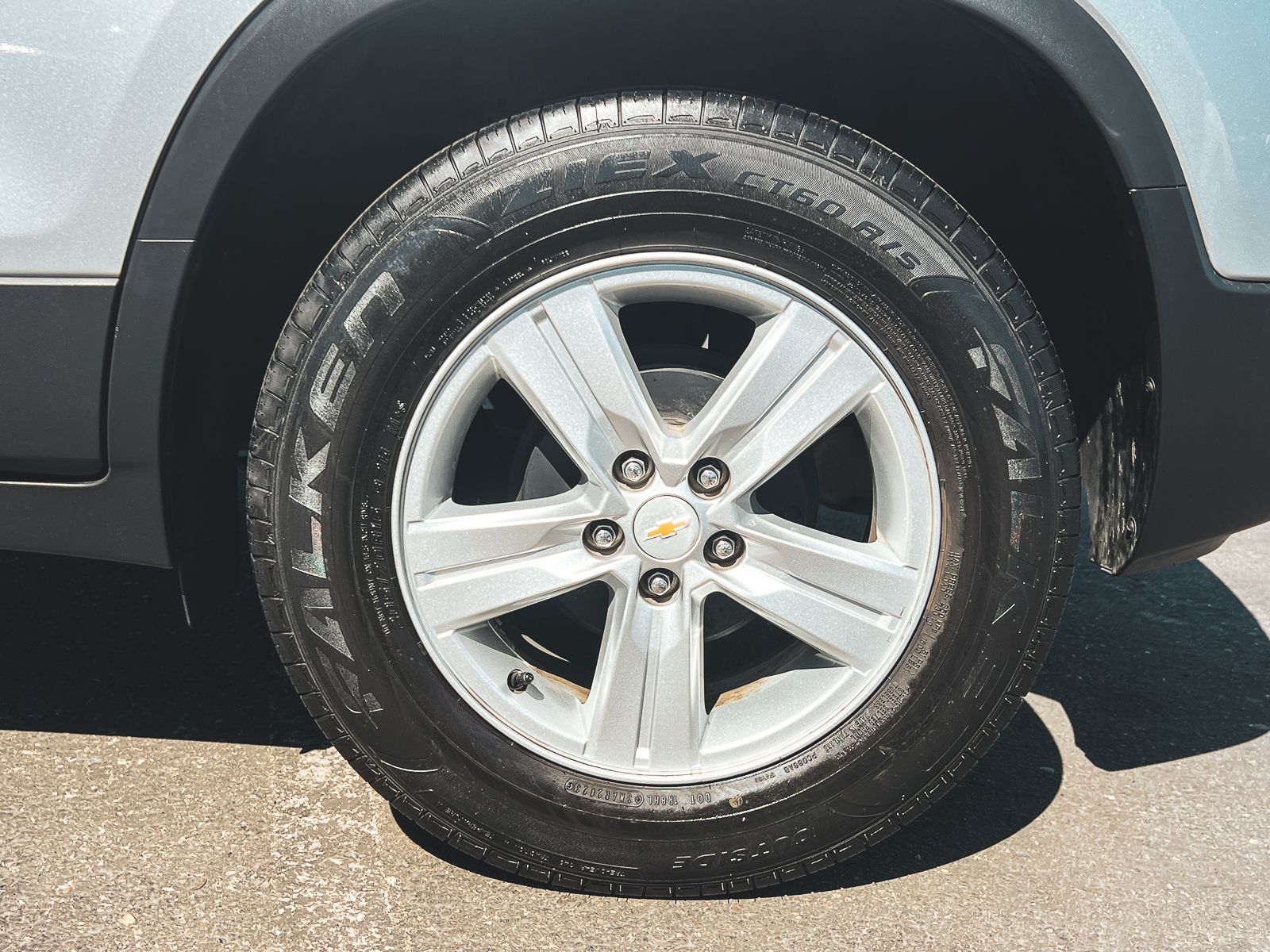 2020 Chevrolet Trax LT photo 4