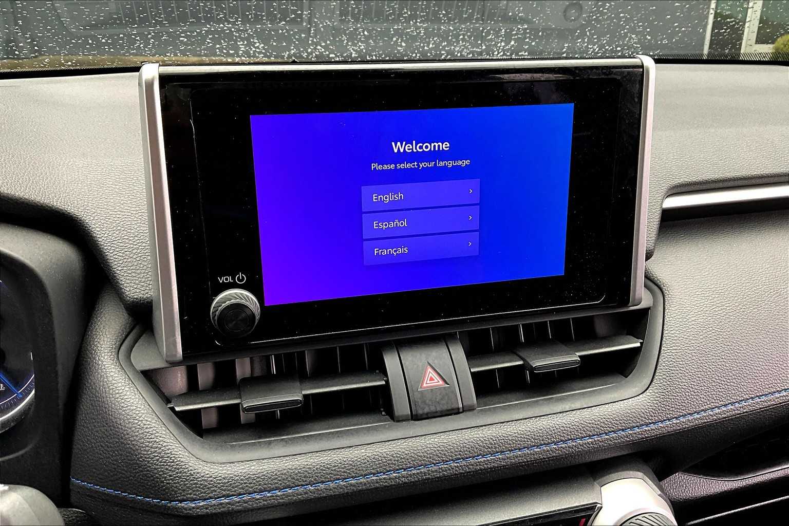 2024 Toyota RAV4 Hybrid SE photo 28