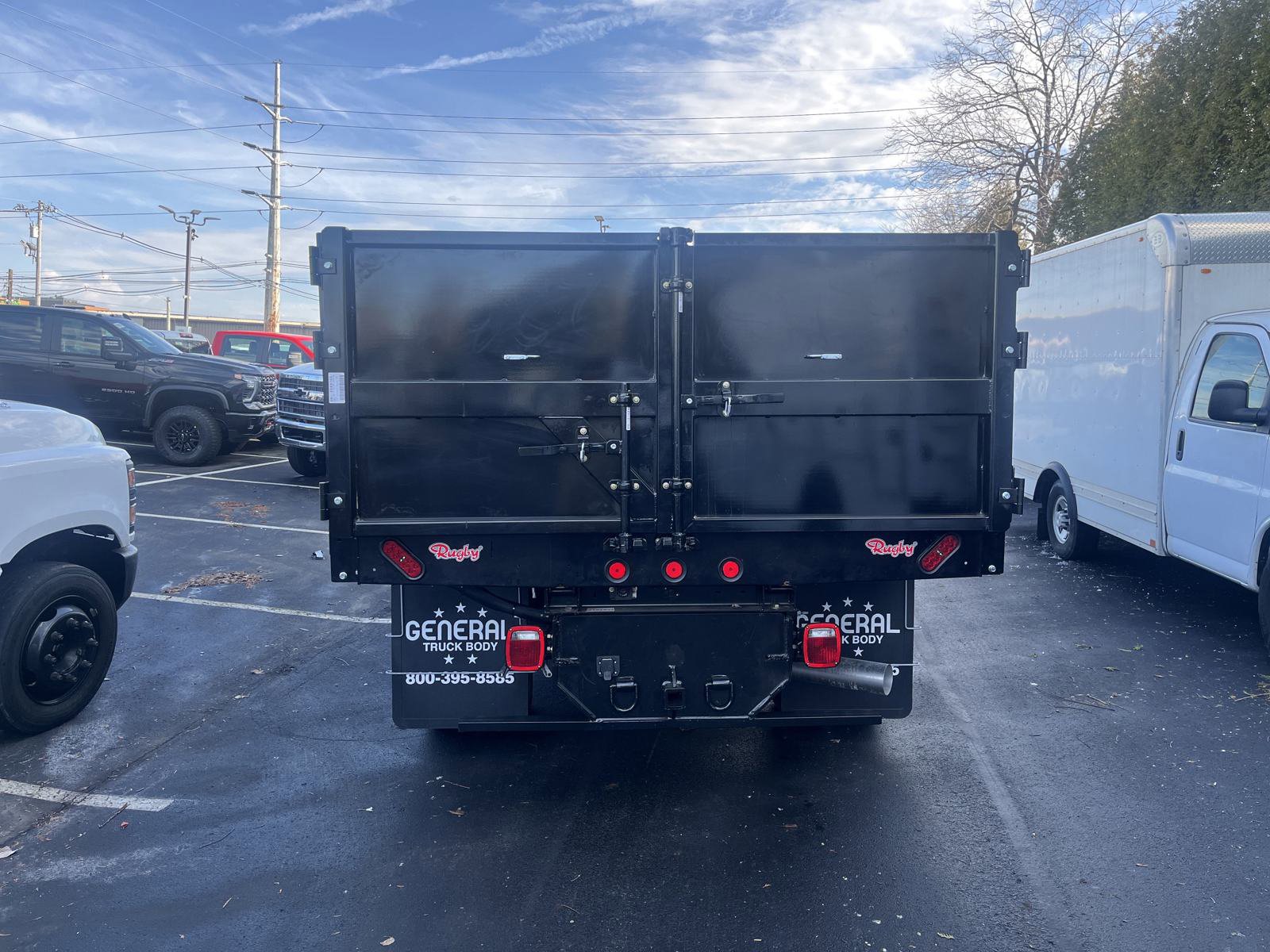2024 Chevrolet Silverado 3500HD Work Truck photo 2