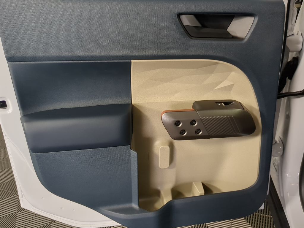 2025 Ford Maverick Lariat photo 11
