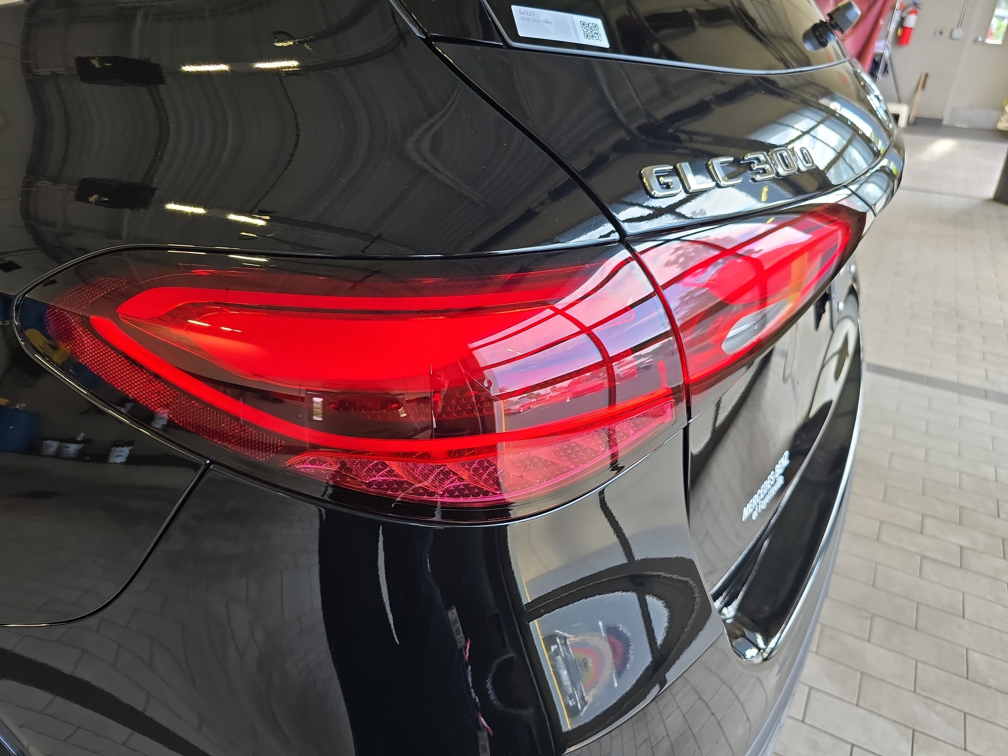 2026 Mercedes Benz GLC 300 photo 8
