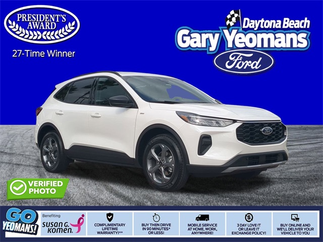 2026 Ford Escape SEL's photo