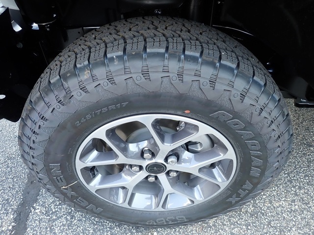 2025 Jeep Wrangler Sport S photo 10